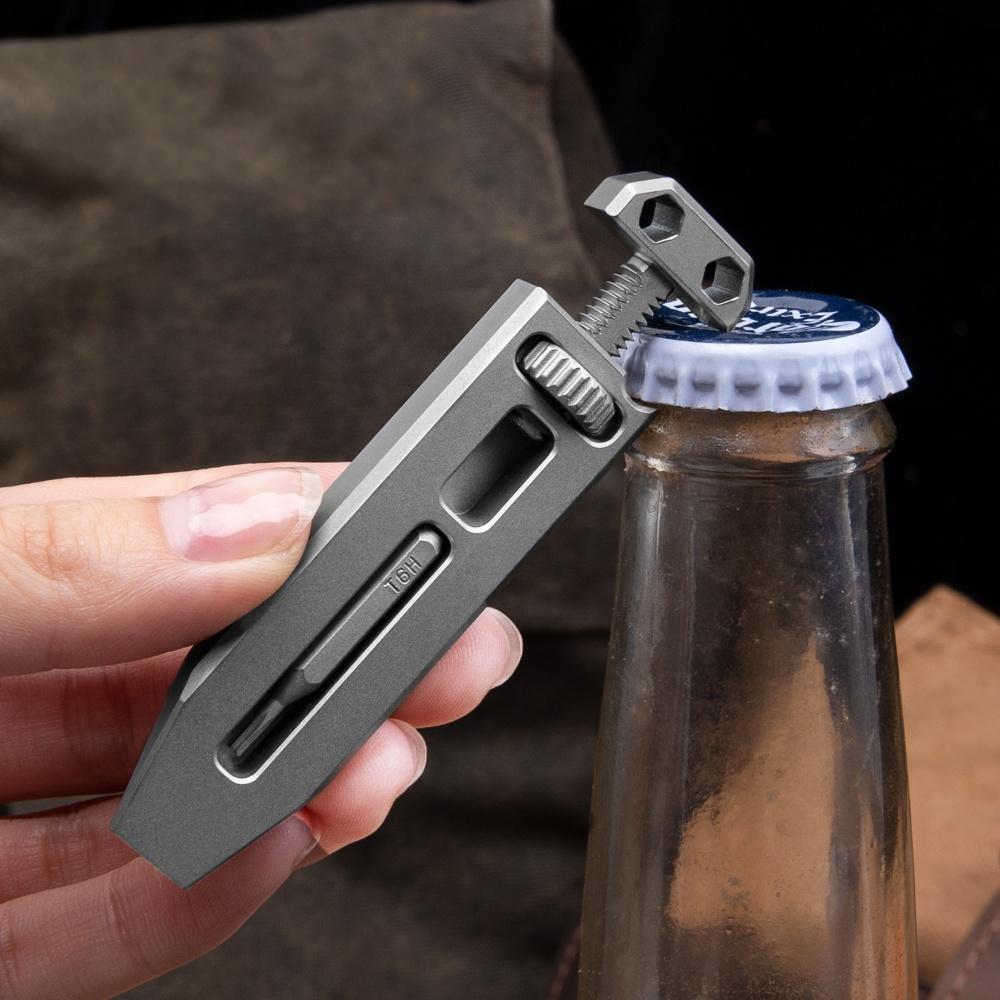 Titanium Alloy Telescopic Crowbar Camping Bottle Opener Screwdriver Wrench Outdoor EDC Hand Tools With 3 Batch Head-1