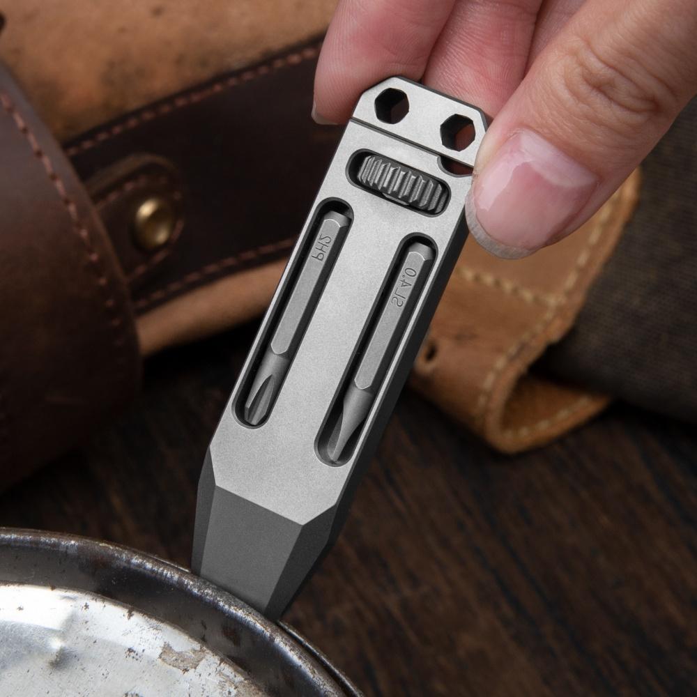Titanium Alloy Telescopic Crowbar Camping Bottle Opener Screwdriver Wrench Outdoor EDC Hand Tools With 3 Batch Head-3