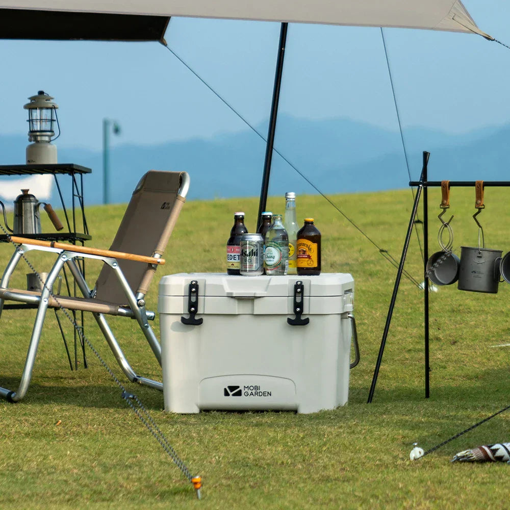 25L Portable Camping Ice Box Cold Storage Cooler White-3