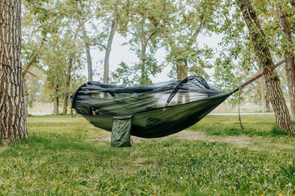 Portable Camping Hammock with Mosquito Net-1
