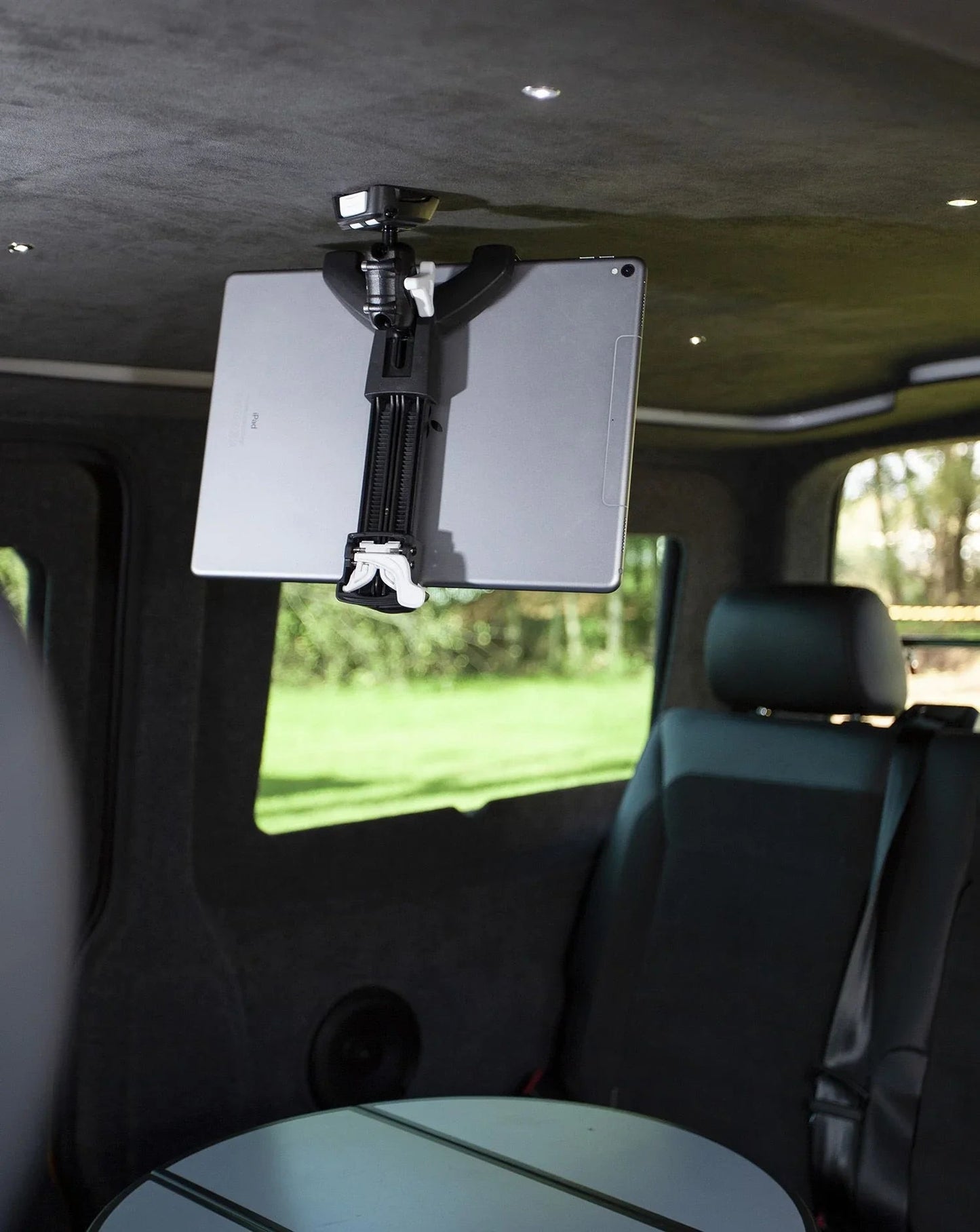 ROKK Mini Tablet Kit with Screw | down Base | 4Boats